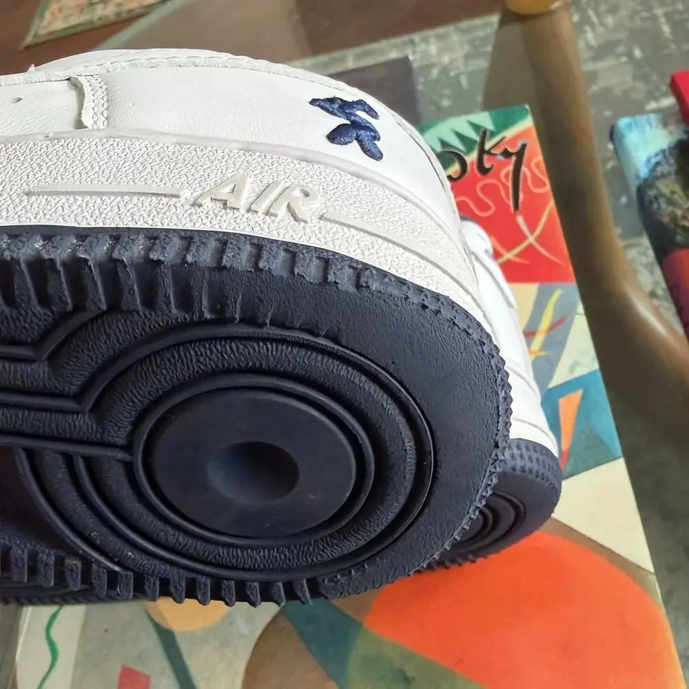 Nike size 5y